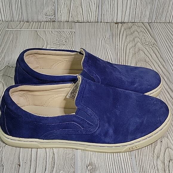UGG Slip On Blue Suede Shoes Sneaker Womens Size 6.5 - Picture 2 of 13